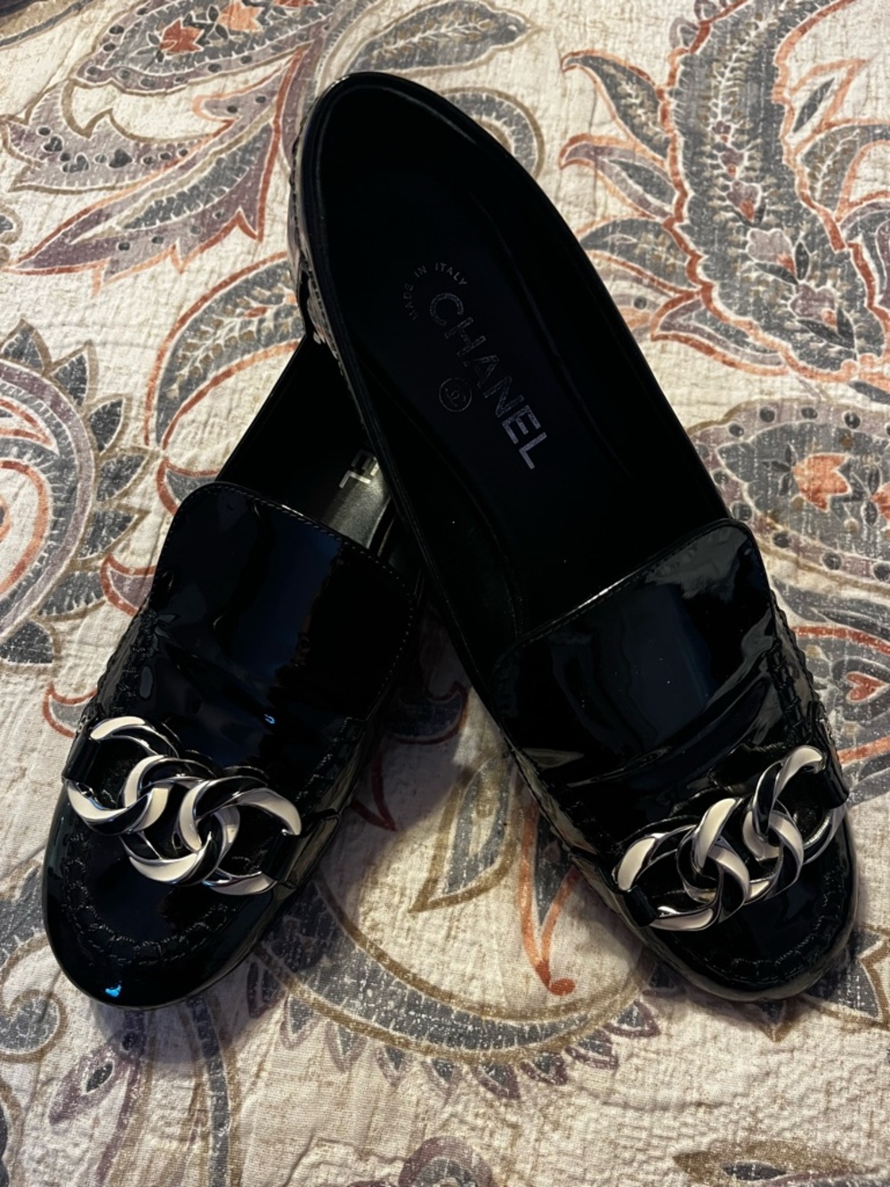 CHANEL Black Patent Leather Chain-Trim Loafers